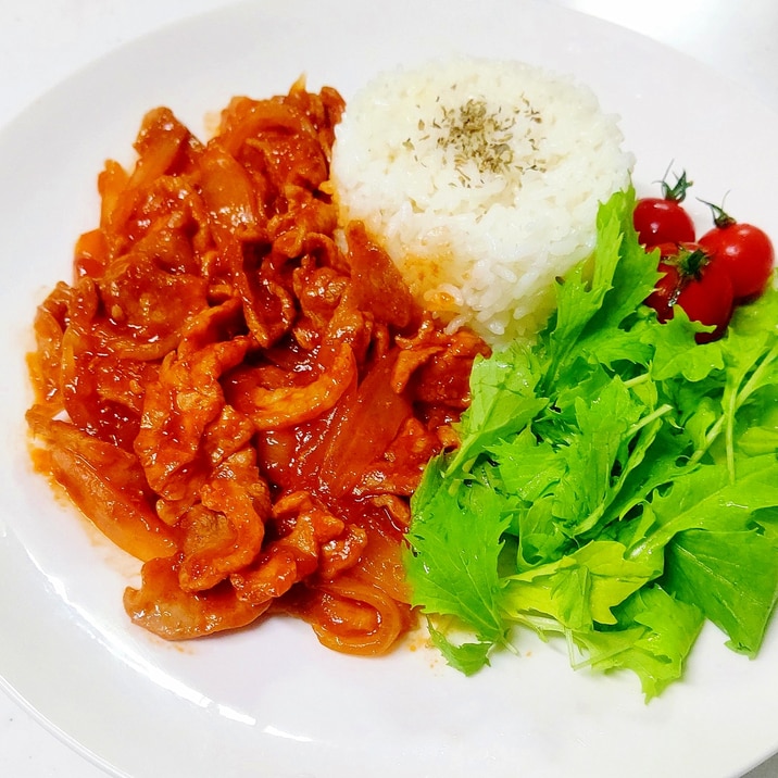 【ご飯と一緒にワンプレートで】豚肉のケチャップ炒め